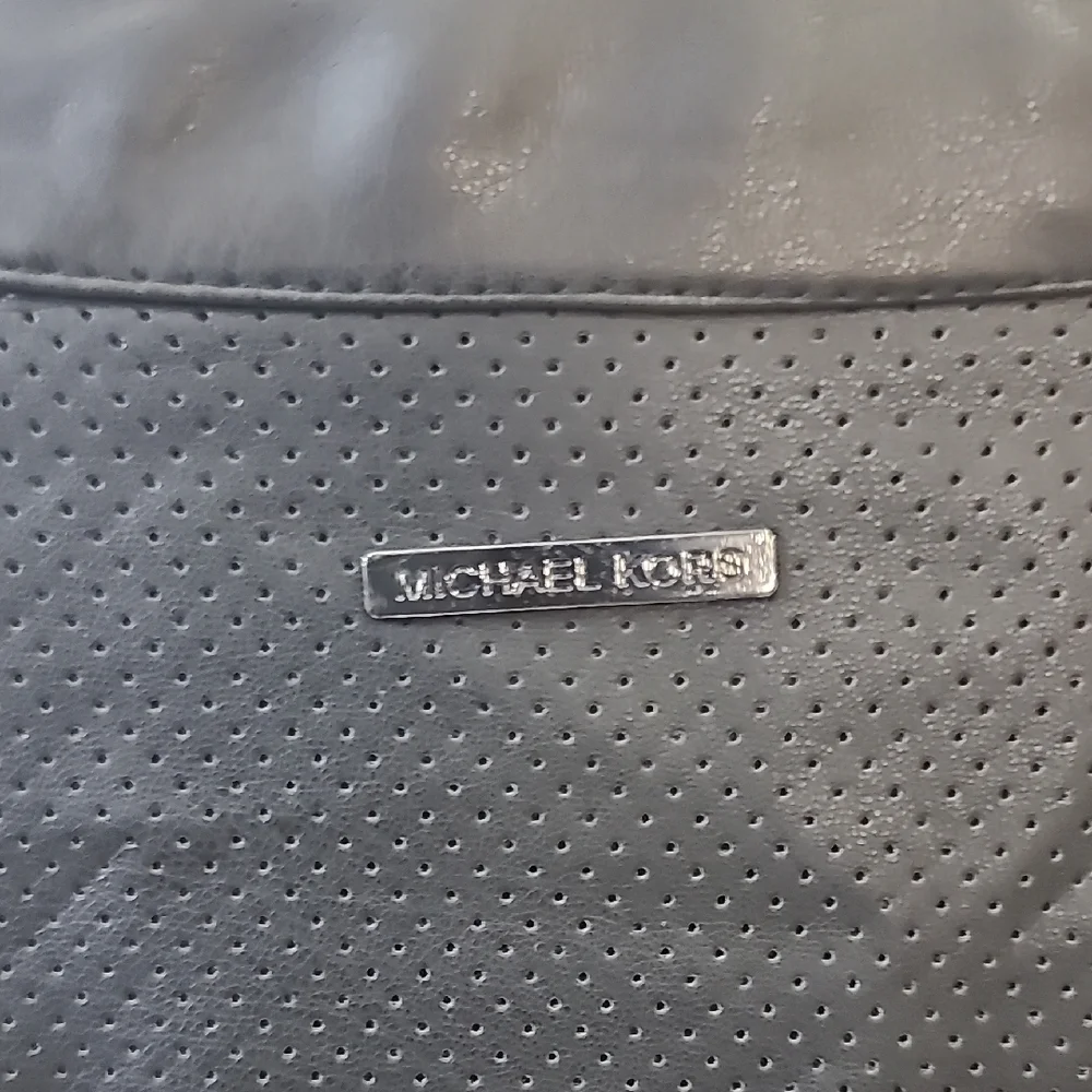 MICHAEL Michael Kors Black Lightweight Jacket - Picture 5 of 11